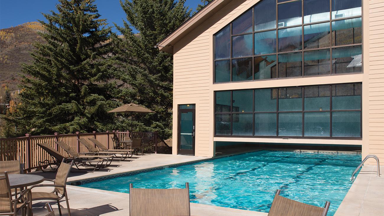Indoor/Outdoor Pool